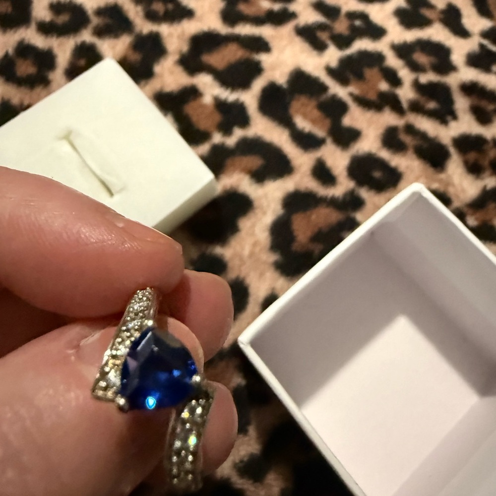 Sterling silver sapphire ring